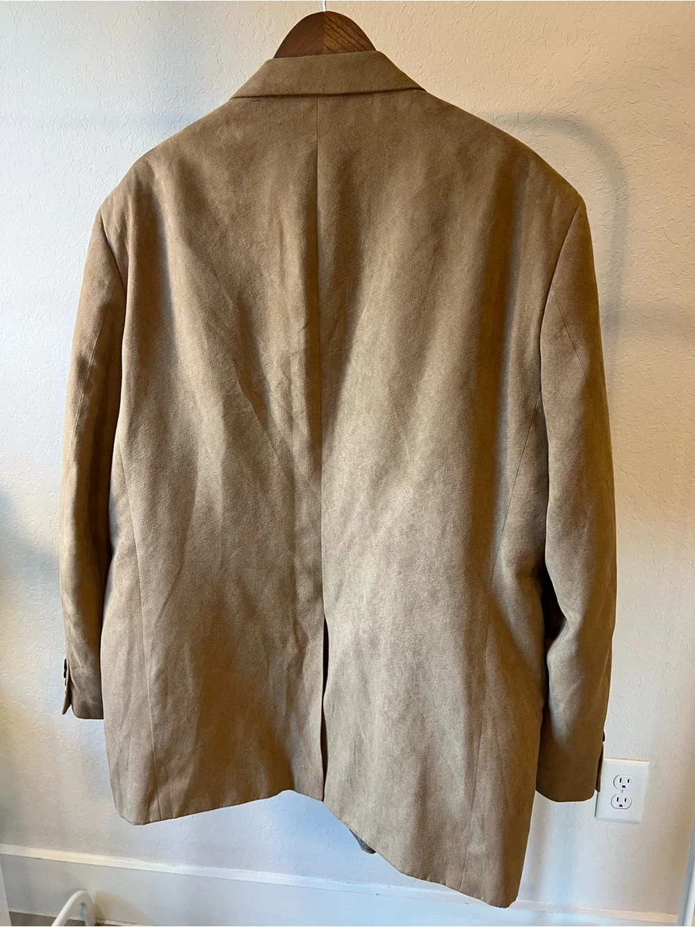 Chaps Faux Suede Blazer Mens Size 48L Camel Tan Paisley Lined Sport Coat